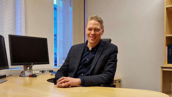 Profilbilde av leder av utmarksdomstolen Jussi Erik Pedersen